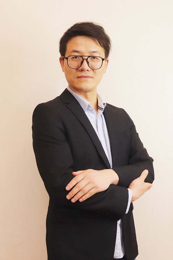 华州李林科 本科学历,毕业于西安石油大学